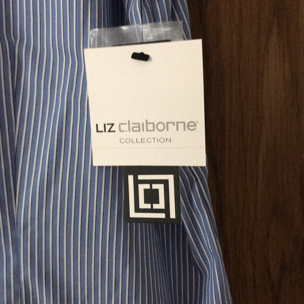 Liz Claiborne SS Stretch Shirt from JCP. - Picture 2 of 5
